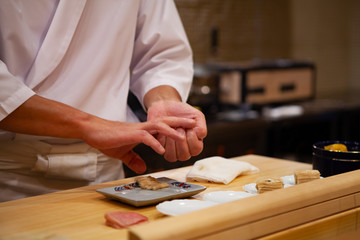 正社員 ホール・サービススタッフ 和食 居酒屋・ダイニングバー 寿司求人イメージ